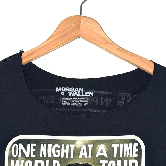 Morgan Wallen One Night At A Time World Tour T-Shirt Size Medium *Altered* - Picture 9 of 9